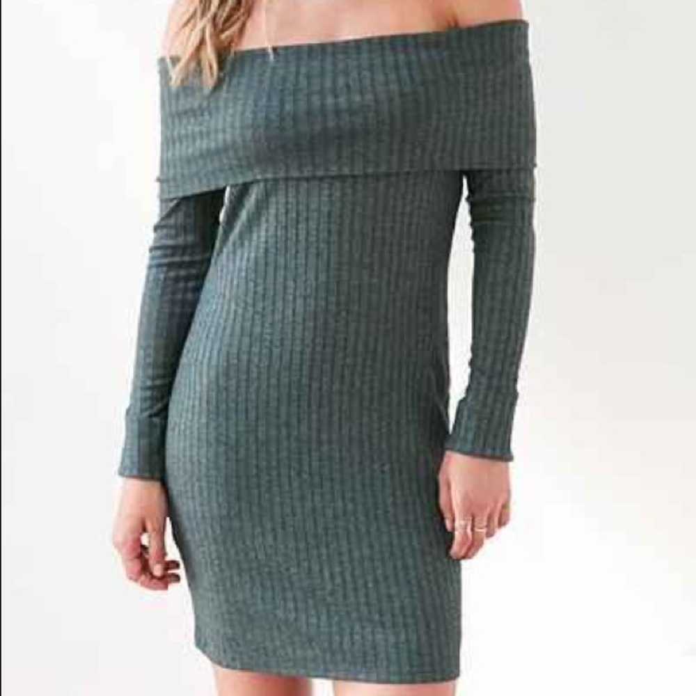 2016 Urban outfitters off the shoulder dress